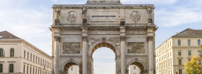 Bahn & Hotel München, © getty, Foto: Westend61