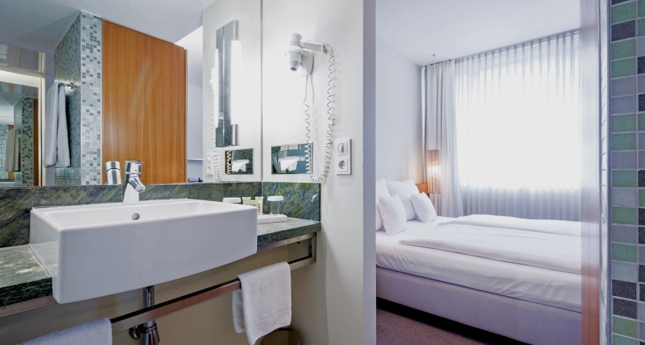 Bad, © Lindner Hotels AG für das Lindner Hotel Am Ku‘damm, Fotograf: Dennis Wartenberg