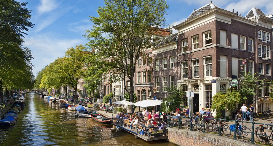 Amsterdam Terrassen, © Getty Images Sylvain Sonnet