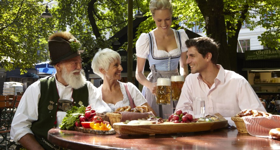 Traditioneller Biergarten in München - BAHNHIT.DE, © München Tourismus, Foto: A. Kupka