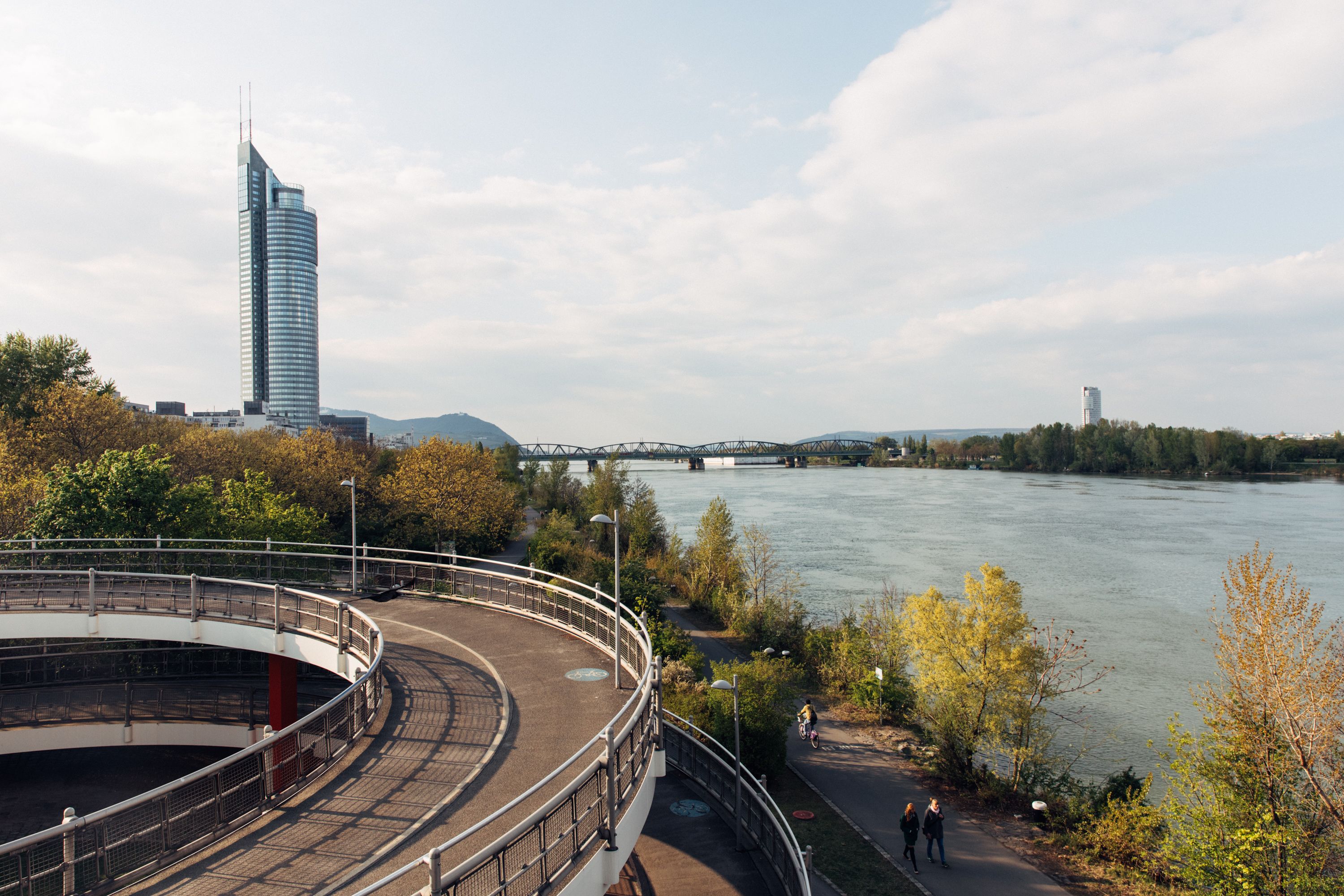 Millennium Tower Frühling