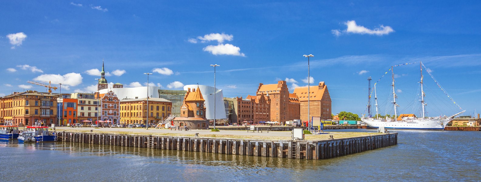 HeroImage_Blog-Stralsund-Hafen, © Gettyimages, Juergen Sack