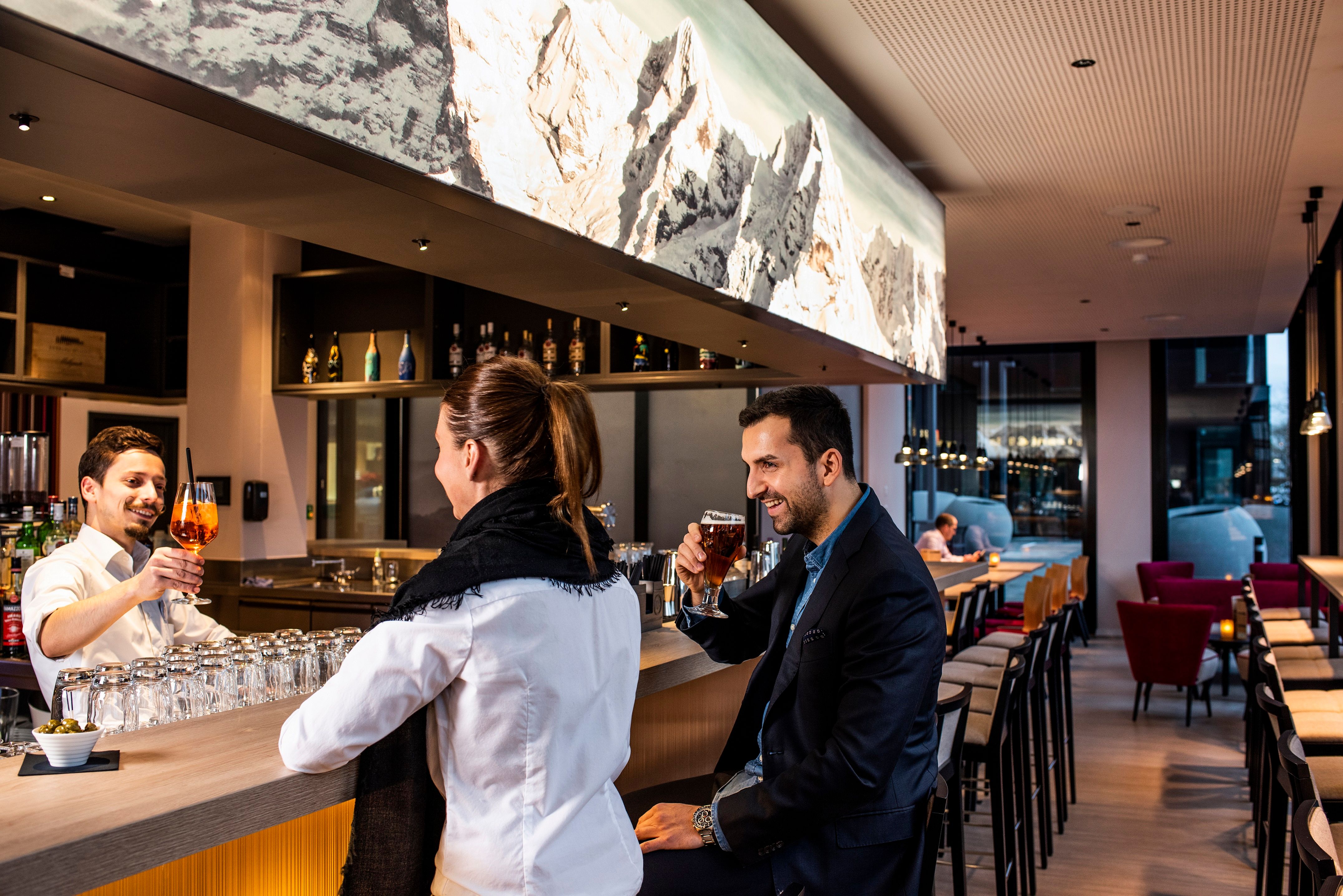 aja Zürich Bar