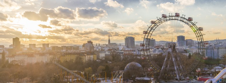 Bahn & Hotel Wien, © getty, Foto: George Pachantouris