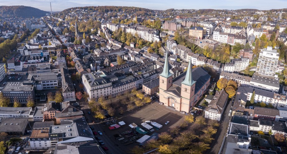 Panorama von Wuppertal - BAHNHIT.DE, © getty, Foto: Süleyman Kayaalp