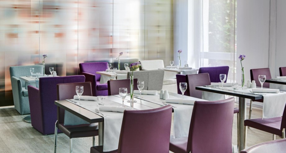 Restaurant, © Daniel Gruber/Romana Eisele, TM Studios