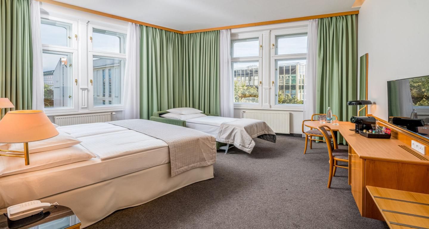 Dreibettzimmer