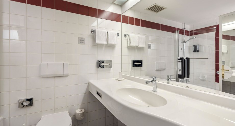 Badezimmer, © Hotel Wimberger GmbH