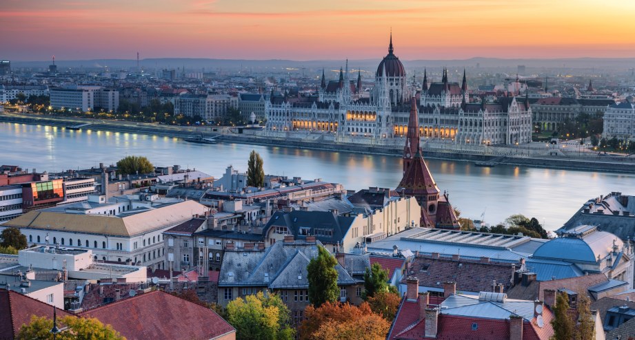 Bahnhit Budapest, © GettyImages, Sergey Alimov