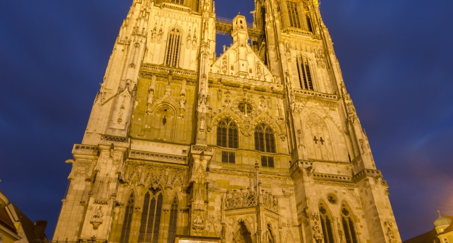 Regensburg Kathedrale, © Getty Images Westend61 / isderjens