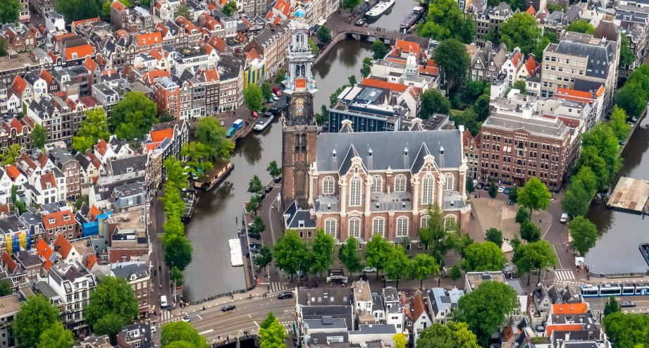 Bahnhit Amsterdam Vogelperspektive, © gettyimages Marc Rauw