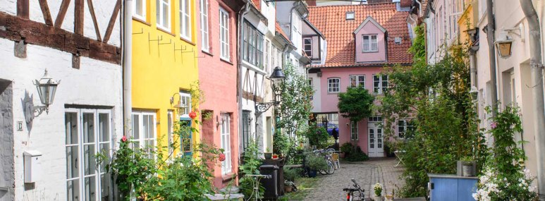 Die malerische Altstadt von Lübeck - BAHNHIT.DE, © getty, Foto: chris-stein