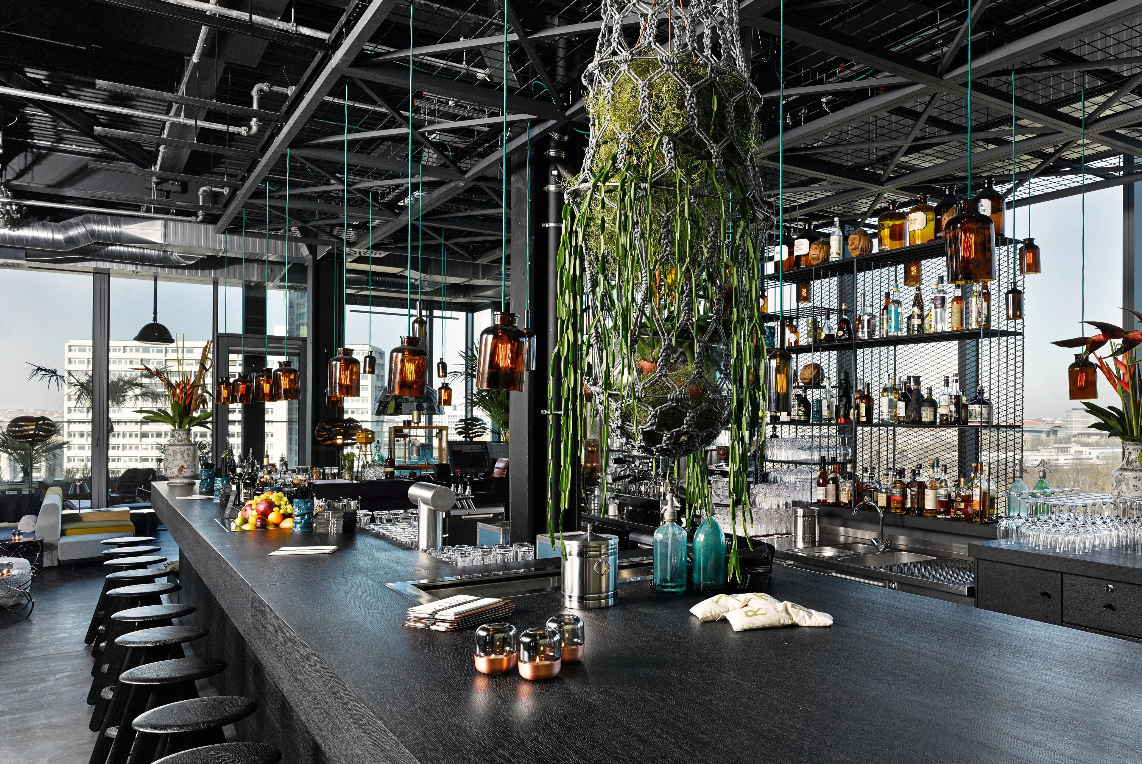 Hotel Bar