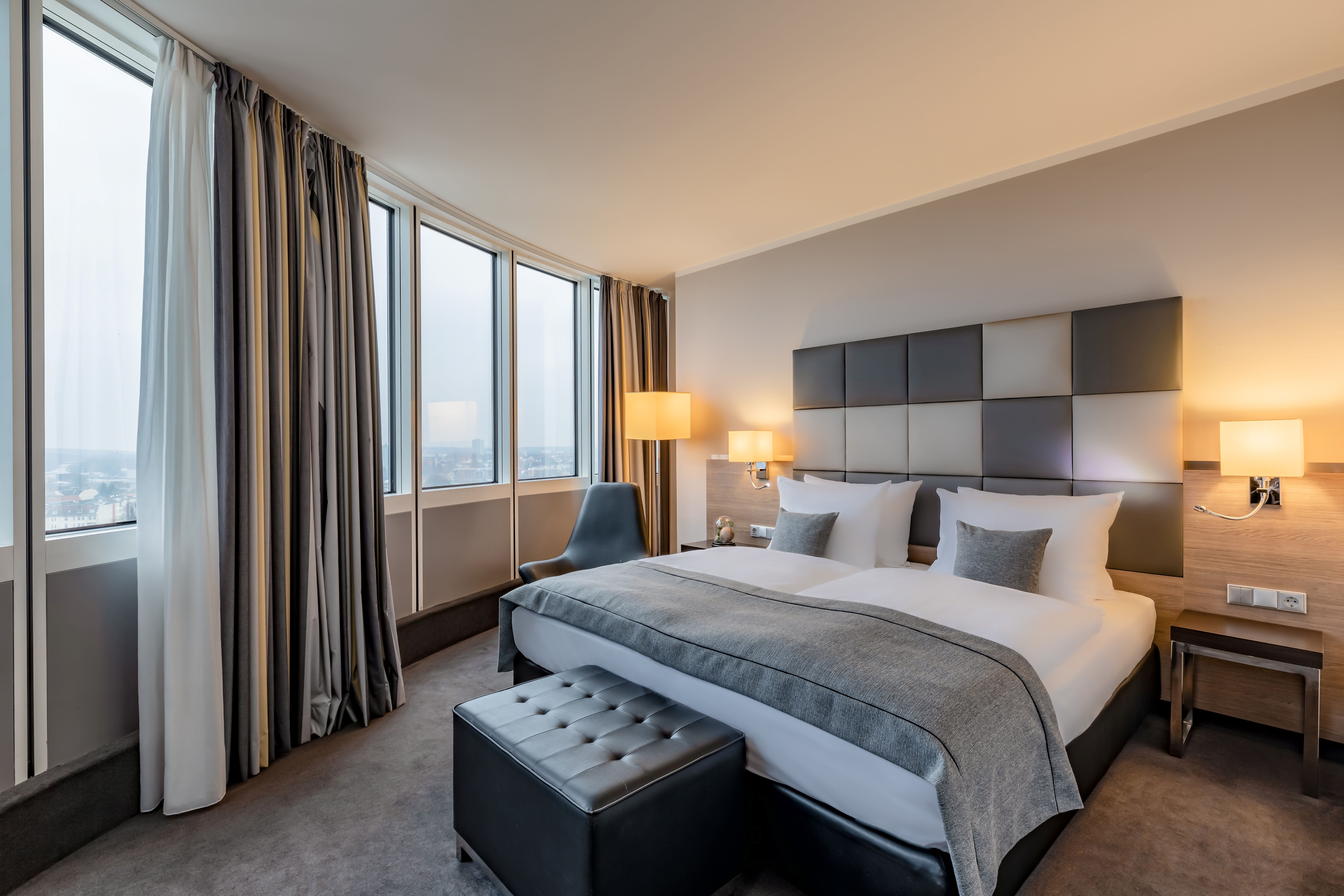 Doppelzimmer im Garner Hotel | Select Hotel Spiegelturm Berlin.
