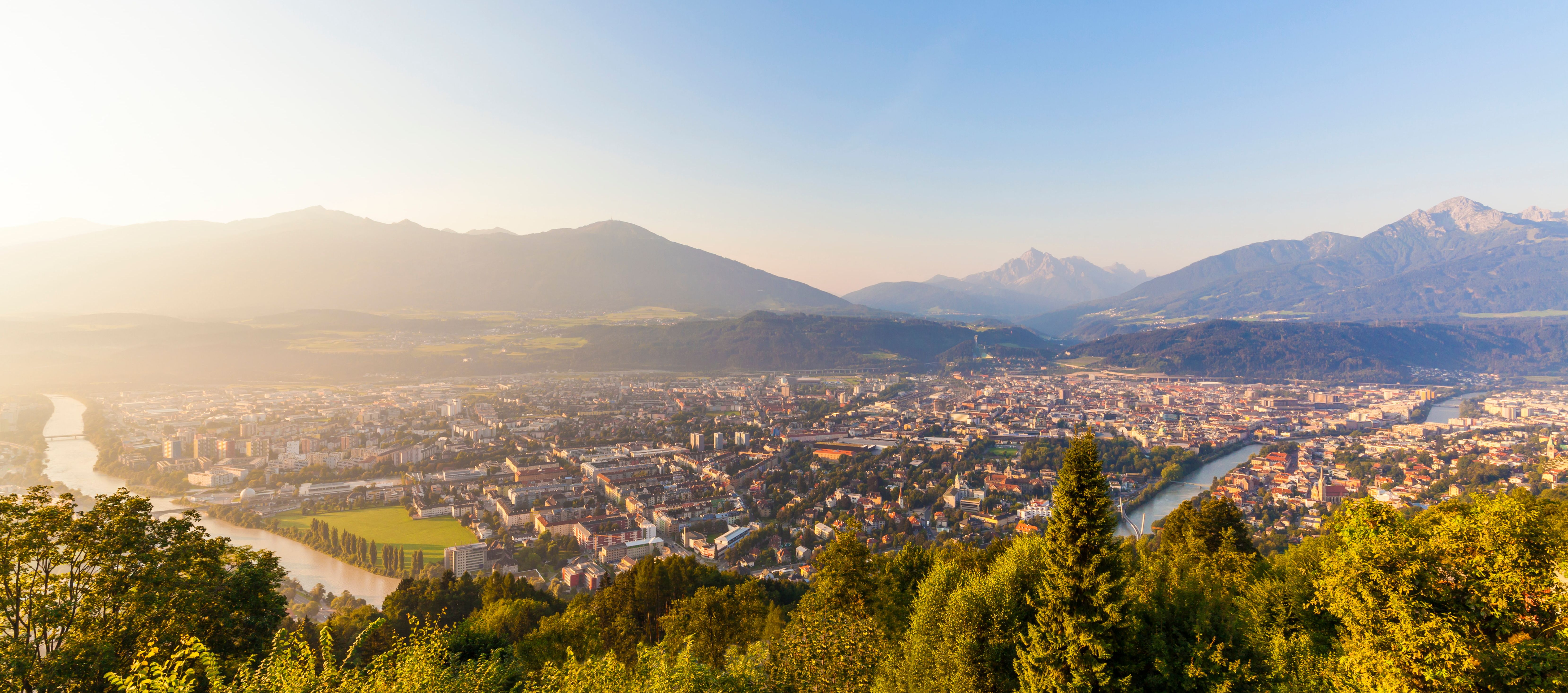 Innsbruck im Tal der Alpen