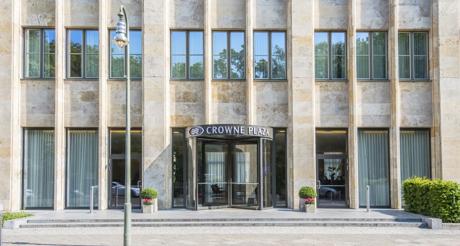 Eingang, © Crowne Plaza Berlin Potsdamer Platz