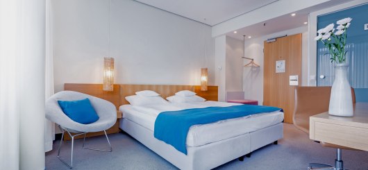 Zimmer, © Lindner Hotels AG für das Lindner Hotel Am Ku‘damm, Fotograf: Dennis Wartenberg