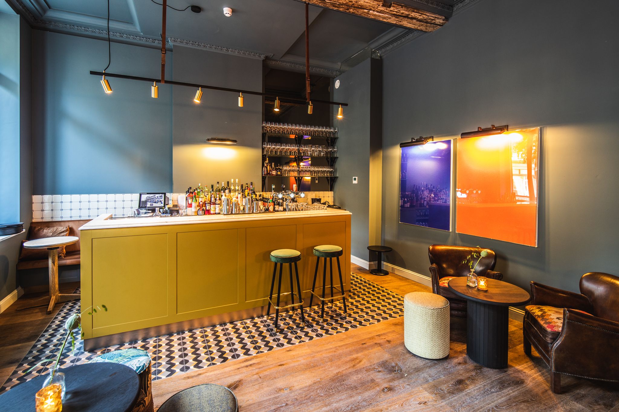 Lobby mit Bar